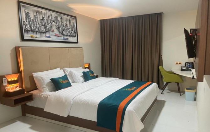 Executive Suite